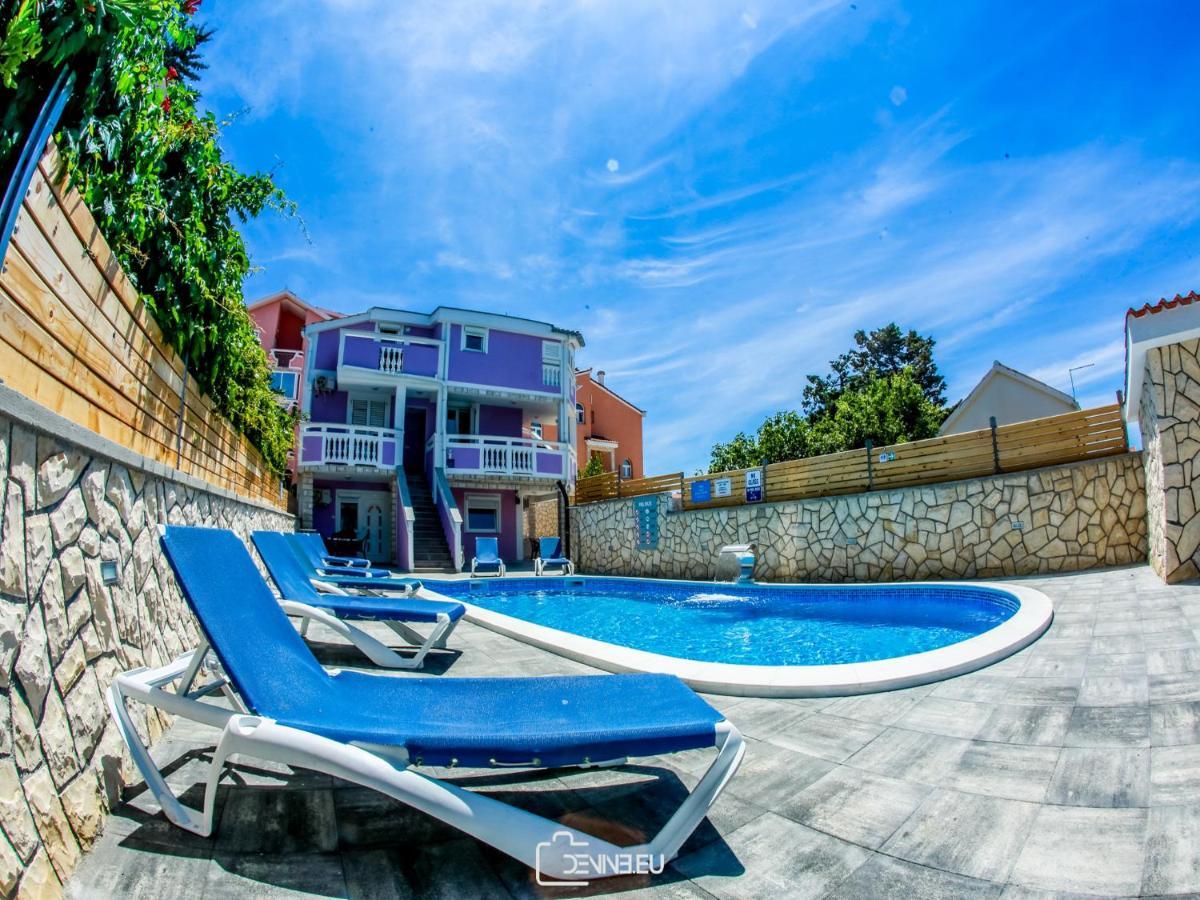 Apartman Ari Novalja