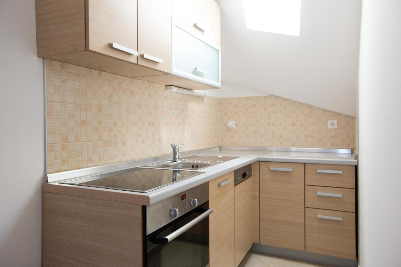 Ari Apartman