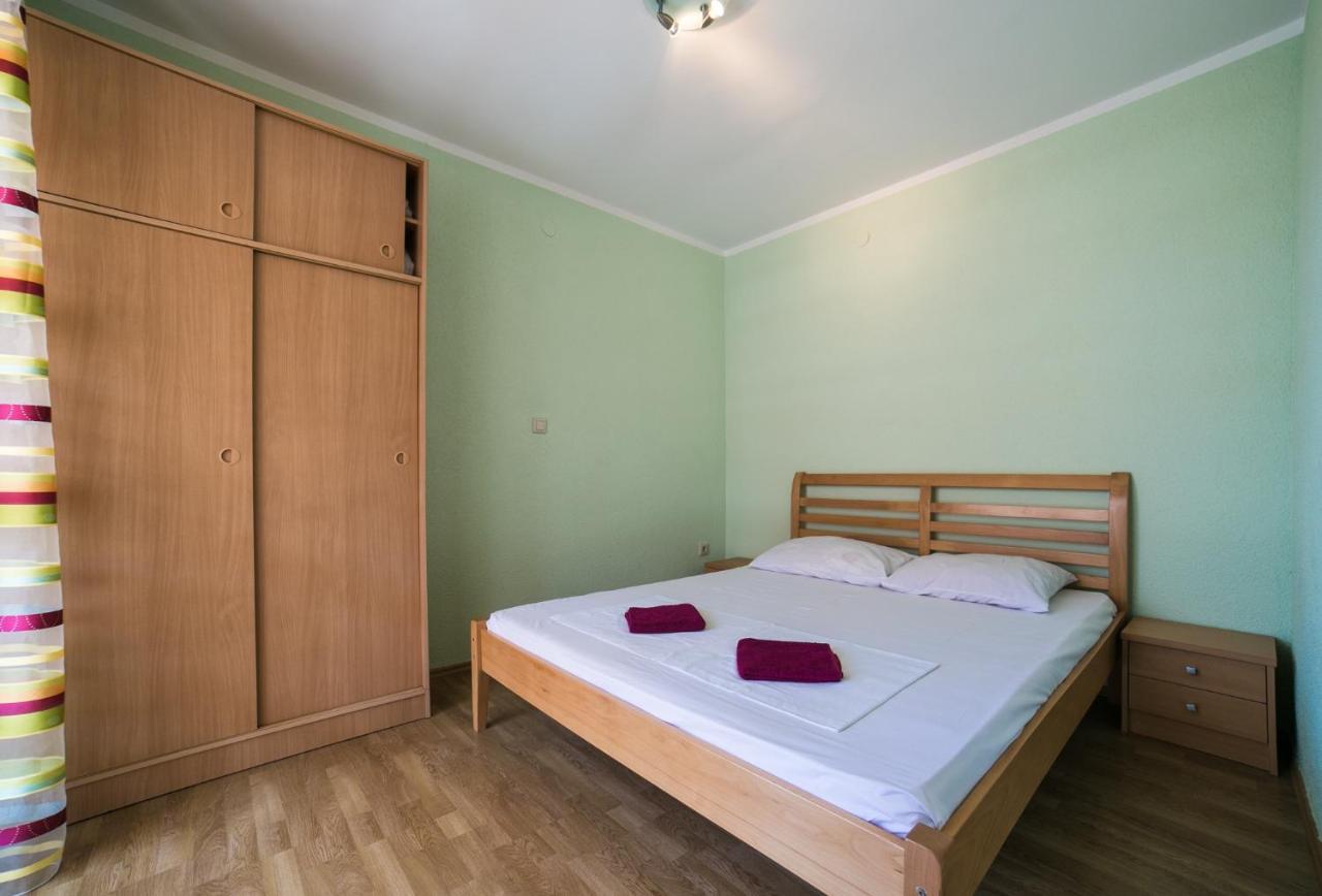 Ari Apartman *