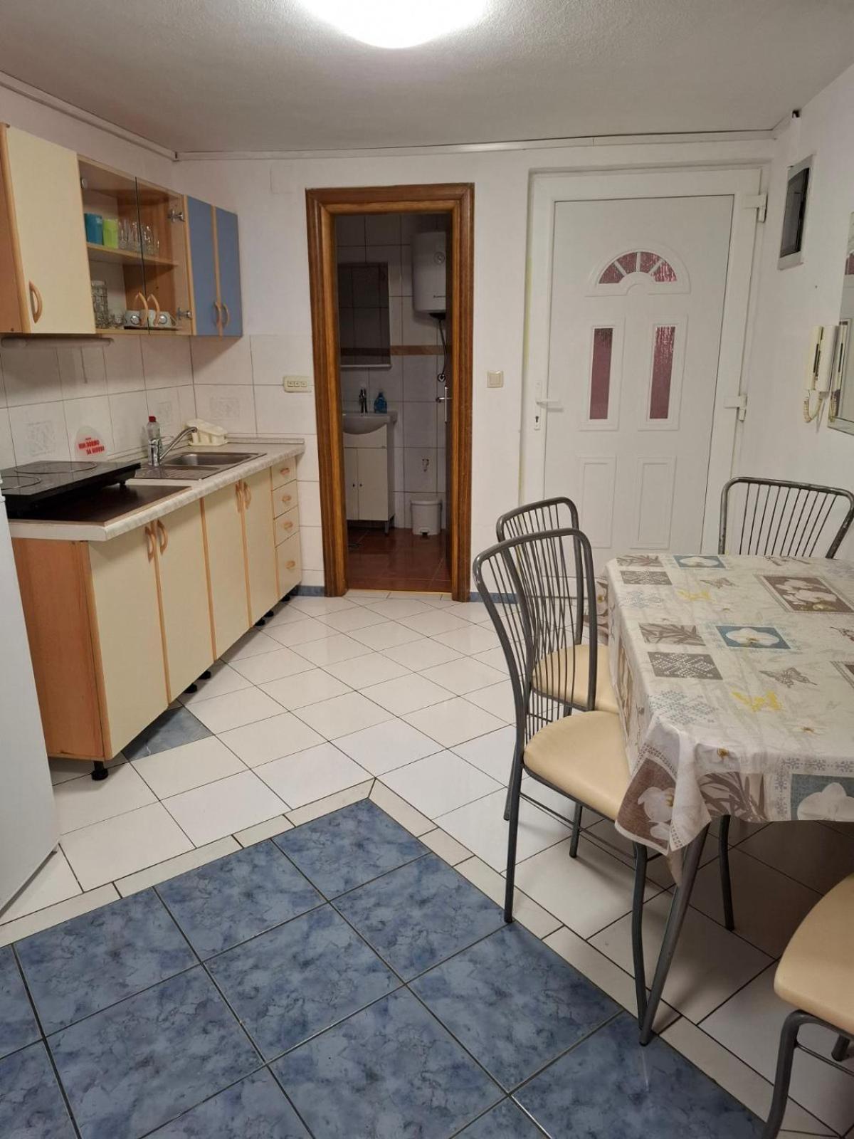 Apartman Ari